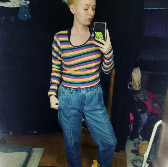 Meet your Posher, Alethea - Picture 5 of 16